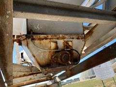 Simonsen Fertilizer Tender Dual Bin Hopper - No chassis