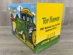 John Deere 4520 Diesel WF, 1/16, 2001 NFTS, Toy Farmer