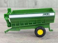 2 C&J Farm Systems Grain Carts, 1/64, Ertl