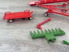 Farm Implements, 1/64, Plastic