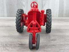 McCormick-Deering Farmall F-30, 1/16, Riecke