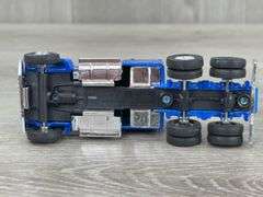 2 Ford LTL-9000 & 1 Kenworth T600A W/Tankers, 1/64, Ertl