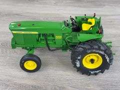 John Deere 4000 Low Profile, 1/16, Two Cylinder Club