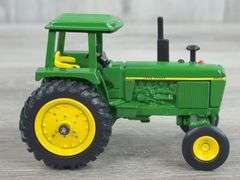 John Deere 4230 Diesel Tractor W/4-Post Roll-Gard WF, 1/43, Toy Farmer, Ertl