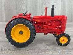Massey-Harris 55 WF Diesel, 1/16, 1992 NFTS, The Toy Farmer