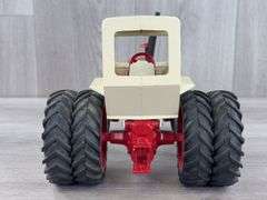 International Farmall 1456 WF Duals Cab, 1/16, Front Weights, Ertl