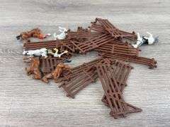 Farm Country Mustang Roundup, 35 Pieces, Ertl, Unsure If Complete