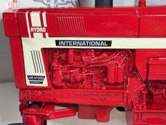 International Farmall 100 Hydro WF ROPS, 1/16, 1991 Special Edition