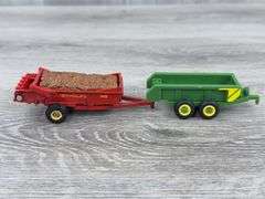 6 Manure Spreaders 1 John Deere, 1 New Holland, 1/64, Mostly Ertl