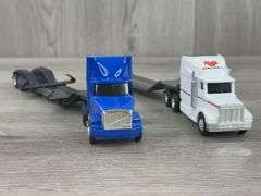 Versatile & White GMC Plainfield Trucking Tractors W/Drop Deck Trailers, 1/64, Ertl