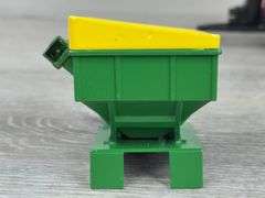 F750 Ford Grain Truck & 2 Grain Carts, 1/64, Custom, Grain Cart Not Attached To Truck