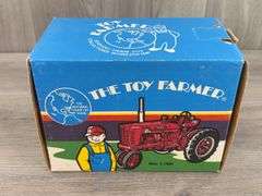 IH McCormick Farmall Super M-TA NF, 1/16, 1991 NFTS, Toy Farmer