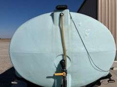 1994 International 9400 Semi with 3500-Gal Tank Skid