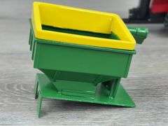 F750 Ford Grain Truck & 2 Grain Carts, 1/64, Custom, Grain Cart Not Attached To Truck