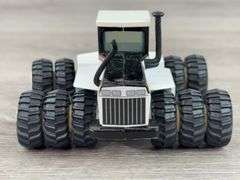 Big Bud 440 Power Shift 4WD Triples, 1/64, Ertl, Special Edition