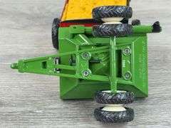 2 Brent 674 Grain Carts, 1/64, Unverferth Mfg., SpecCast