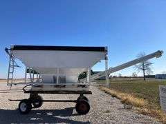 Simonsen Fertilizer Tender Dual Bin Hopper - No chassis