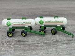 4 Anhydrous Ammonia Tanks, 1/64, 3 Ertl- 1 Custom