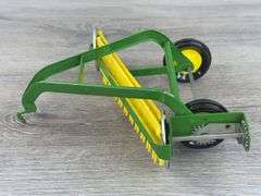 John Deere Hay Rake, 1/16, Ertl, Missing Gear