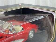 1957 Chevrolet Corvette, 1/18, Burago, Plastic Not Attached To Box