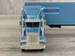 Peterbuilt 379 Werner Enterprises Semi Bank, 1/64, Liberty Classics By Spec Cast, Limited Edition