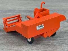 Allis-Chalmers Tractors & Implements, 1/64, Ertl & Custom