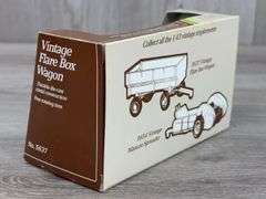Vintage Flare Box Wagon, 1/43, Ertl