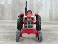 International Farmall Hydro 100 WF, 1/16, Custom