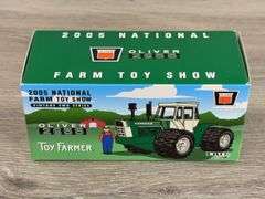 Oliver 2655 4WD Duals, 1/64, Toy Farmer