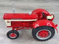 International 660 WF, 1/16, Toy Farmer, 1999 NFTS