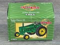 Gold Ford 901 Powermaster NF-Ertl Collectibles & John Deere 60 WF-Ertl, 1/64