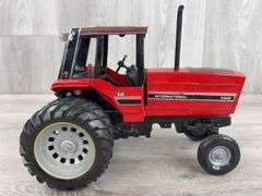 International 5288 WF Duals, 1/16, 1981 First Edition K.C., Ertl