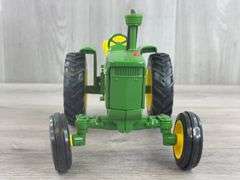 John Deere 4010 WF, 1/16, 2003 OH FFA, Ertl Collectibles