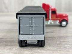 International Navistar Simon's Feed Store & International 9800 Truck W/Bottom Dump Trailers, 1/64, Ertl