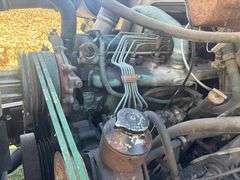 1980 International S1900 Grain Truck