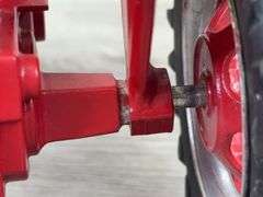 IH McCormick Farmall 656 NF, 1/16, Custom