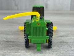 John Deere 6910 Forage Harvester, 1/64, Ertl