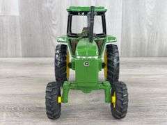 John Deere 4450 MFWD, 1/16, Ertl