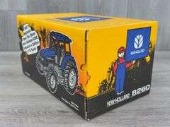 New Holland 8260 MFD, 1/16, 1997 NFTS, Toy Farmer
