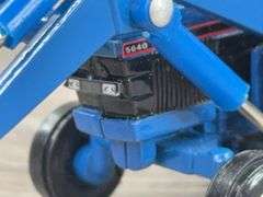 5 Ford Tractors, 1/64, Ertl