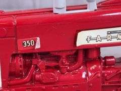 IH McCormick Farmall 350 WF, 1/16, Custom