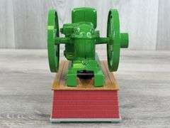 John Deere Model E Engine, 1/6, Battery Operated, Ertl