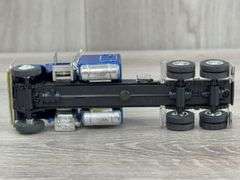 Custom International Truck W/Bulk Tanker, 1/64, Tanker Is Midwest Replicas