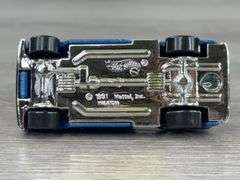 Cockshutt Stake Truck & Pickup Trucks, 1/64, Ertl & Hot Wheels