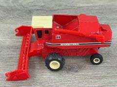 International Combine, 1/64, 2 Heads, Ertl, Missing Reel