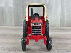 International 186 Hydro WF, 1/16, Custom