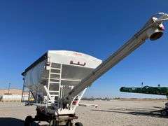 Simonsen Fertilizer Tender Dual Bin Hopper - No chassis