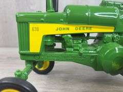 John Deere 630. 1988 Toy Farmer