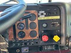 1994 International 9400 Semi with 3500-Gal Tank Skid