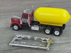 2 Royal American Shows Trailers, Tanker Truck, HO1:87, Promotex